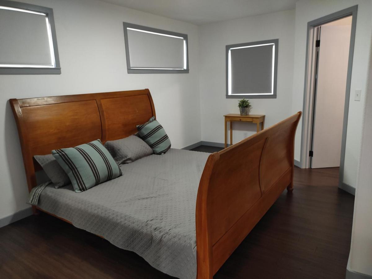 New House With Comfortable King Beds Medford Exterior foto