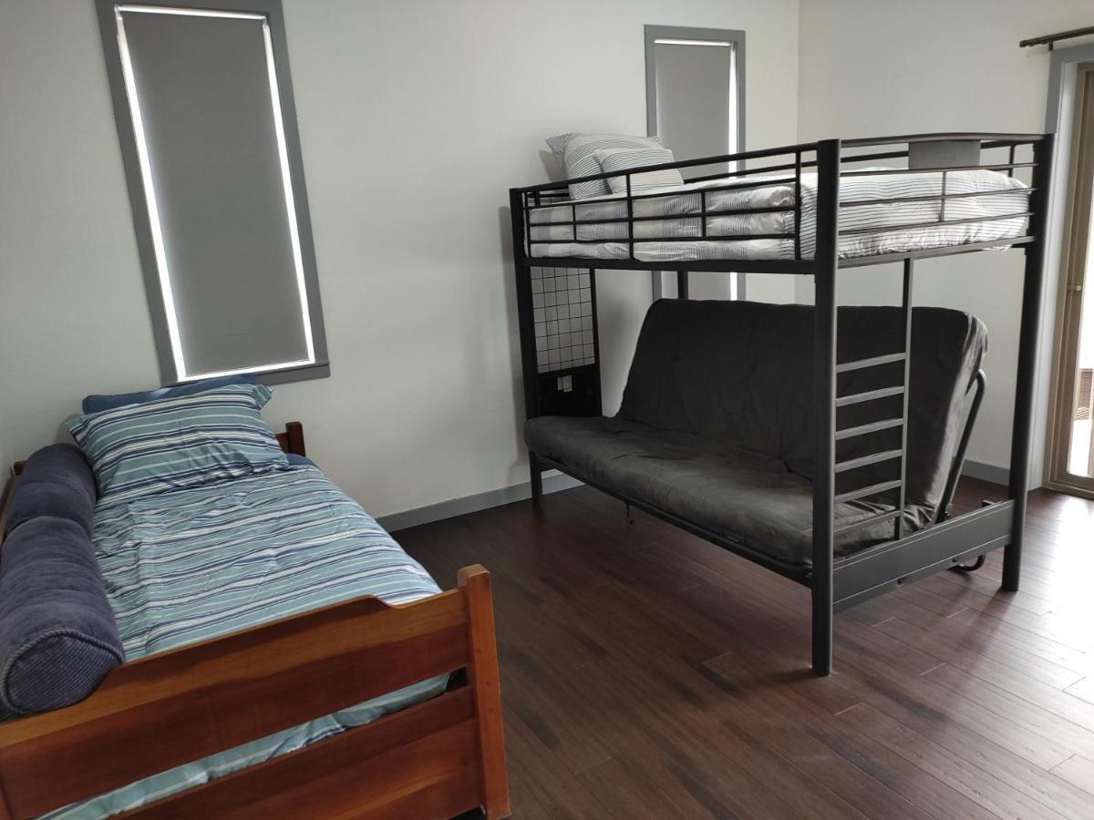 New House With Comfortable King Beds Medford Exterior foto