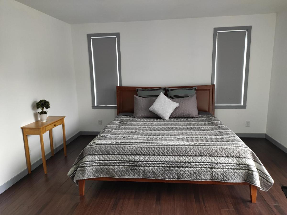 New House With Comfortable King Beds Medford Exterior foto